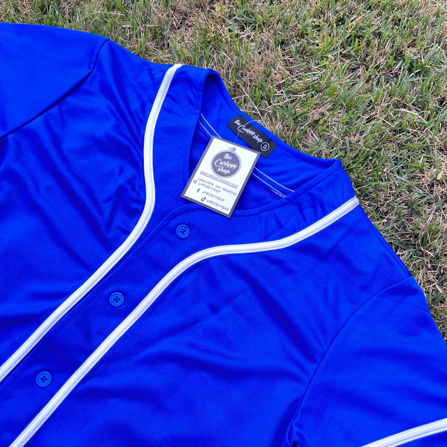 JERSEY BASEBALL AZUL “no diseño “